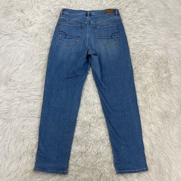 American Eagle Women's Mom Jean Super High Rise Stretch Medium Blue Size 6 - Picture 2 of 9
